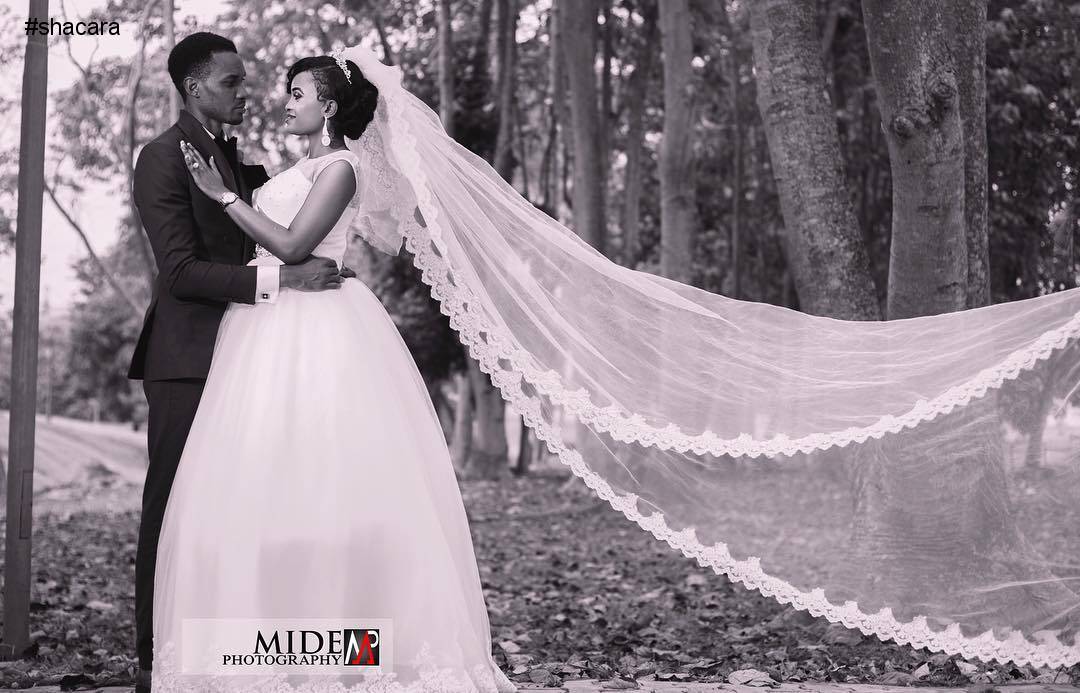 THE SHIMMERING WEDDING OF TOUN AND AYO