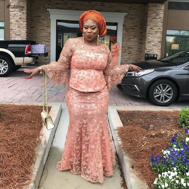 SHOW STOPPING ASOEBI STYLE FOR YOUR OWAMBE PARTY