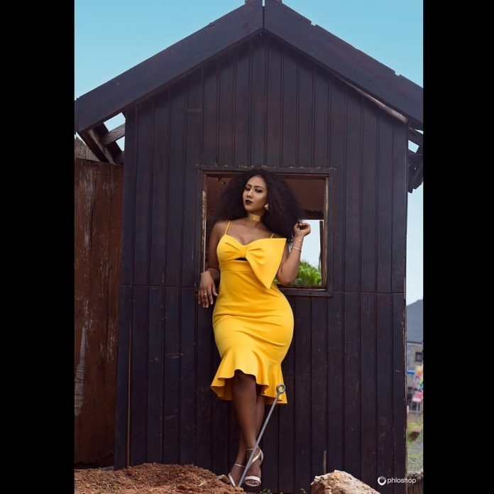 Haija4Reall Gets Stylish On Instagram With Fab Pictures By PhloShop