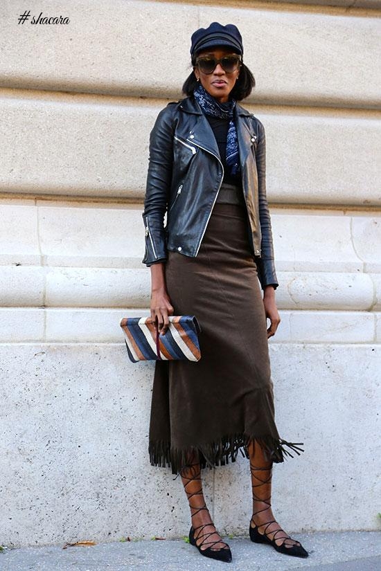 15 WAYS TO STYLE A NECK SCARF