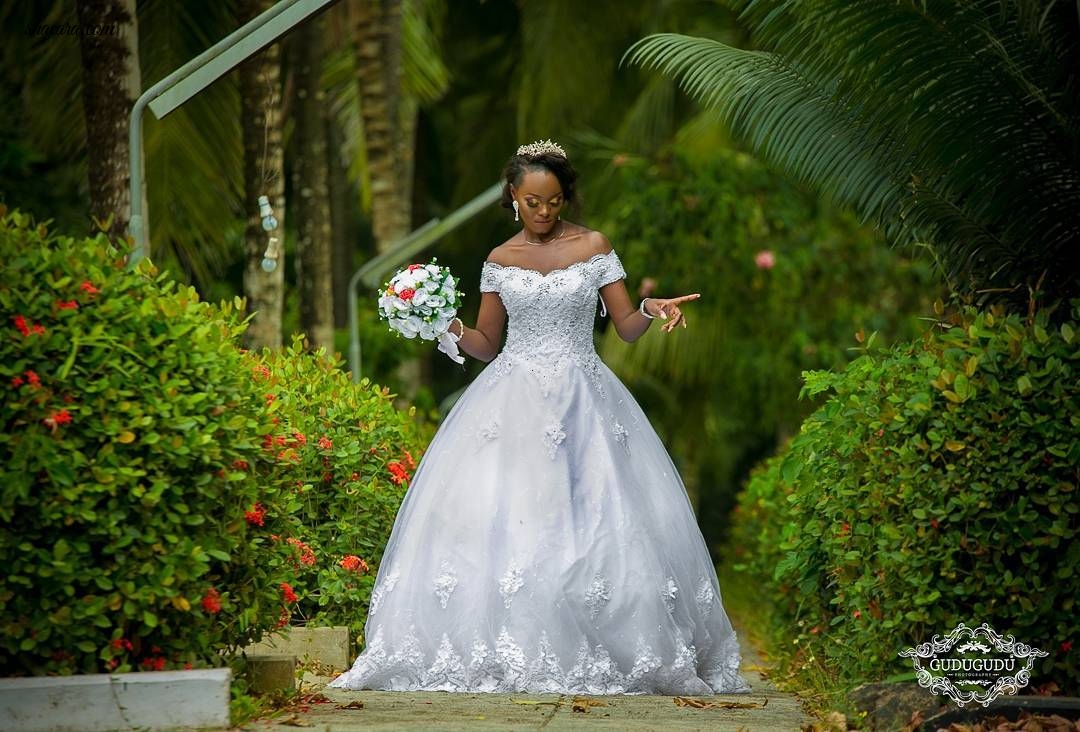 THROW BACK TO THE STUNNING BRIDAL DRESSES OF JANUARY 2018