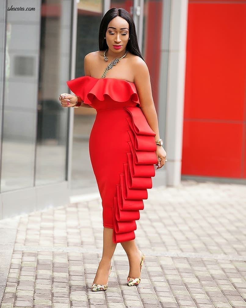 TRENDING 3D LAYERED DRESSES ARE A GO THIS SEASON