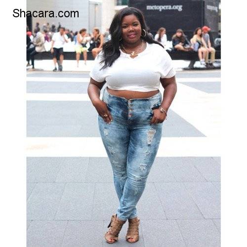 As a plus-size fashionista, I’m sure you’d definitely love to try out every lovely, trendy and comfy outfit that comes your way. Every fashionista just loves to stand out, especially in public. How would you feel when som