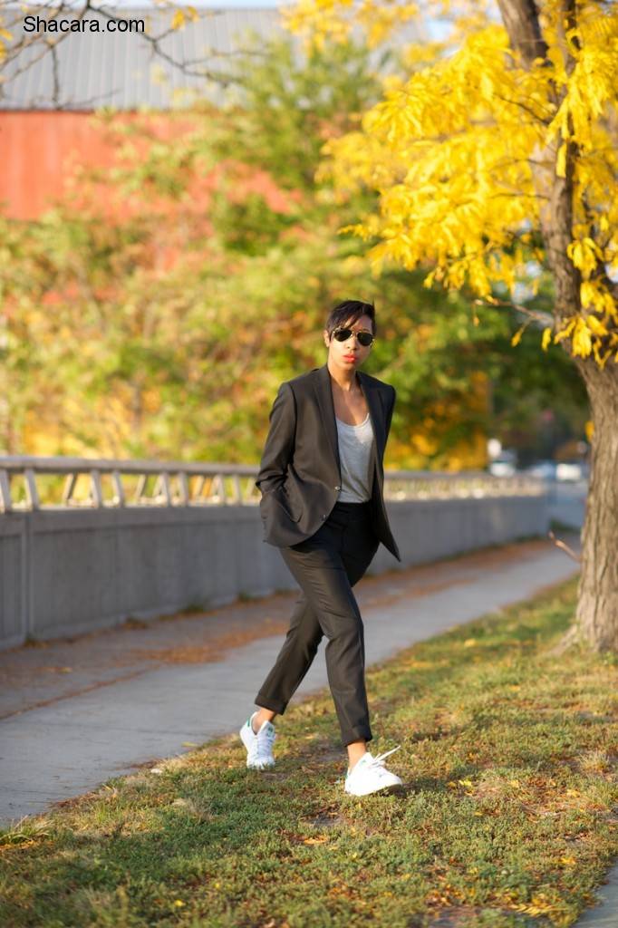 THE SUIT AND SNEAKERS TREND YOU NEED TO CATCH UP WITH
