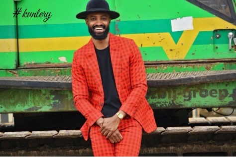 RIC HASSANI – A GENTLEMAN & A SIGHT FOR SORE EYES