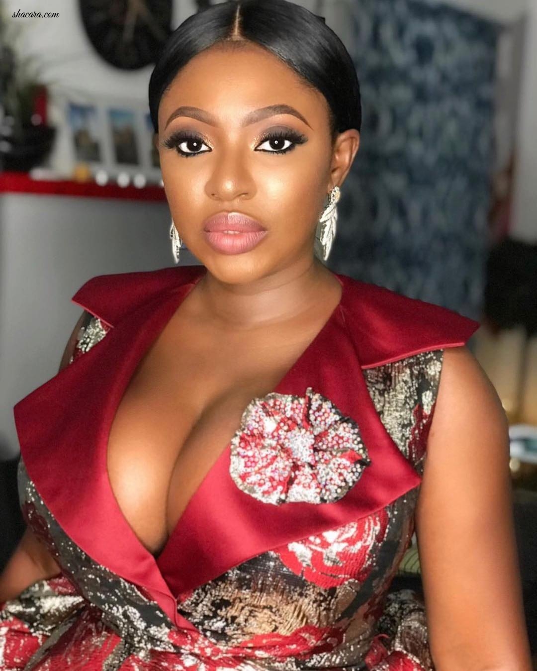 Hot Mom! Check Out Yvonne Jegede’s Fairytale Look At The Premiere Of Being Annabel