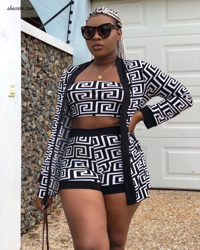 #STYLEGIRL: Ghanaian Slay Queen Just Gave Us Some Fabulous Monochrome Fashion Goals