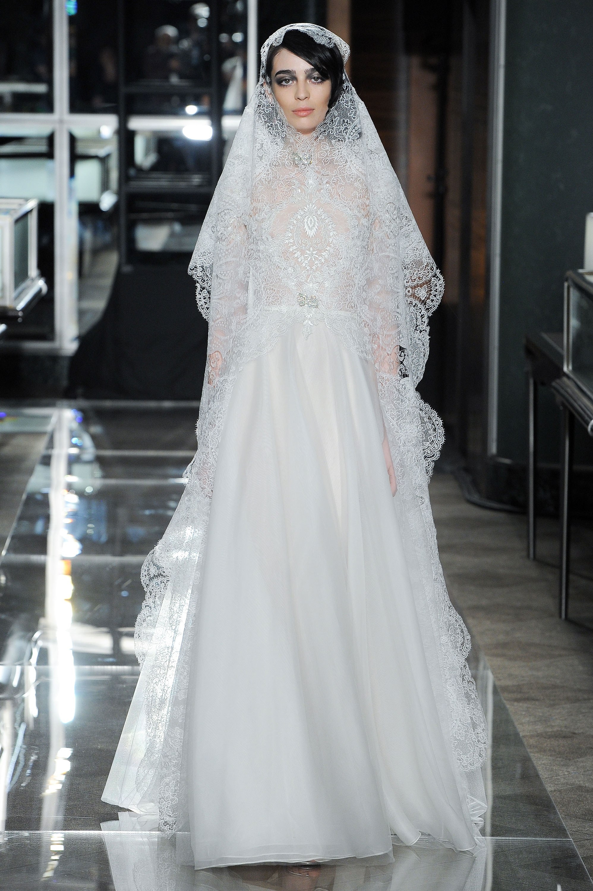 Bridal Fashion Week 2018: Reem Acra Bridal Spring Collection