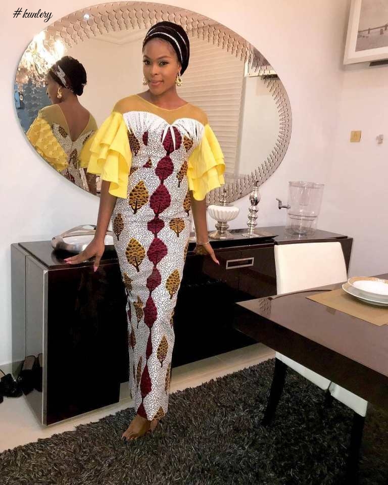 RAVISHING ANKARA STYLES GUARANTEED TO MAKE YOU LOOK BEAUTIFUL THIS WEEK.