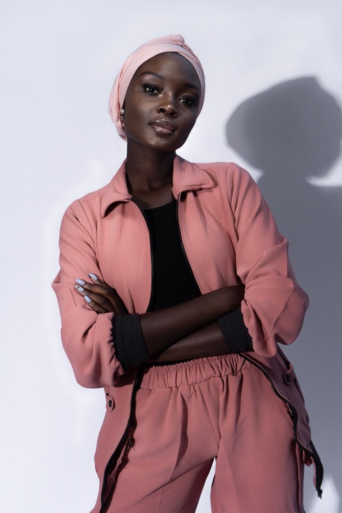 Womenswear Brand, Amnas Unveils An Insanely Chic Off-Season Collection For Modest Babes